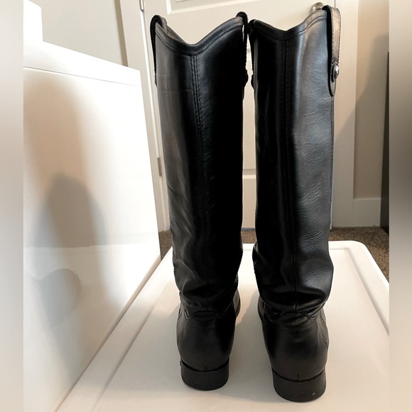 Frye Melissa Boot. Size 7.5. Great condition. - Picture 4 of 4